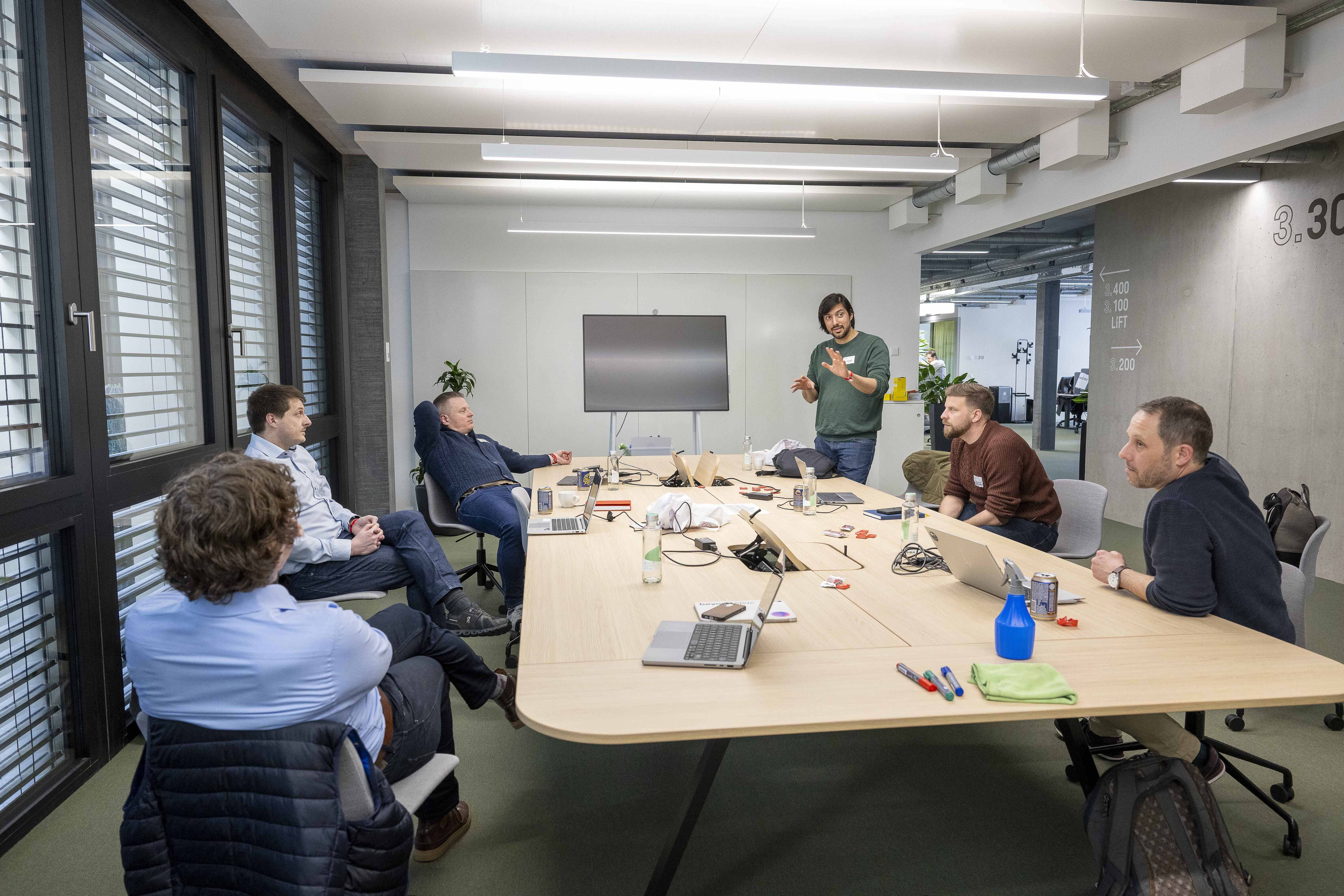 Über zwei Tage hinweg haben die Teilnehmenden des GovTech Hackathon 2024 intensiv an Lösungen für eine vernetzte Schweiz gearbeitet. Bevor sich die Teilnehmenden ans Hacken machten, hatten Sie die Auswahl, an welcher der 17 Challenges sie arbeiten möchten.…
